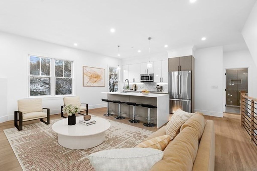 143 Tremont St 2, Boston, MA 02135