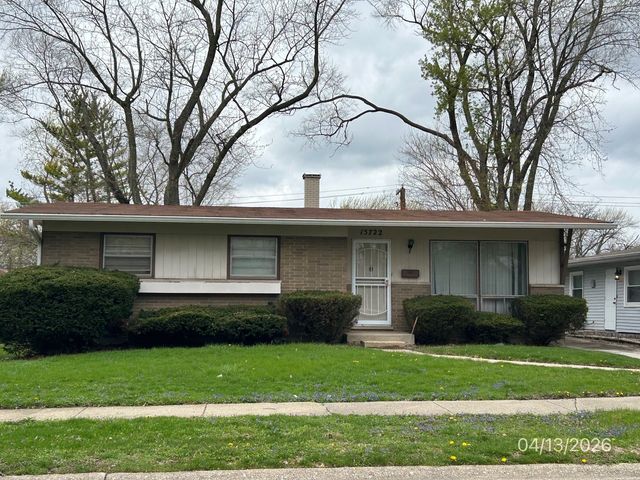 15722 Woodlawn East Avenue, South Holland, IL 60473