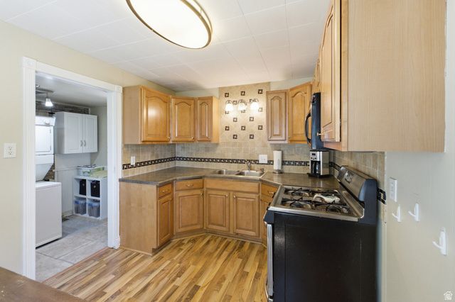 94 W 2000 N, Sunset, UT 84015