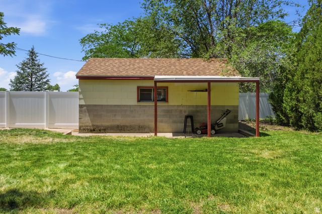 94 W 2000 N, Sunset, UT 84015