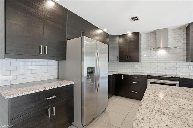 8967 Ellington ST, Fort Myers, FL 33907