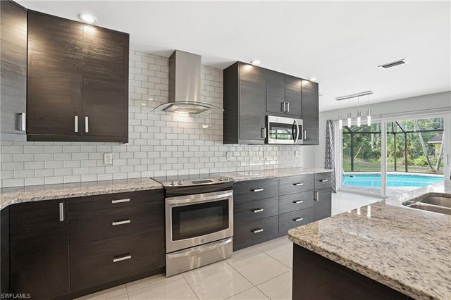 8967 Ellington ST, Fort Myers, FL 33907