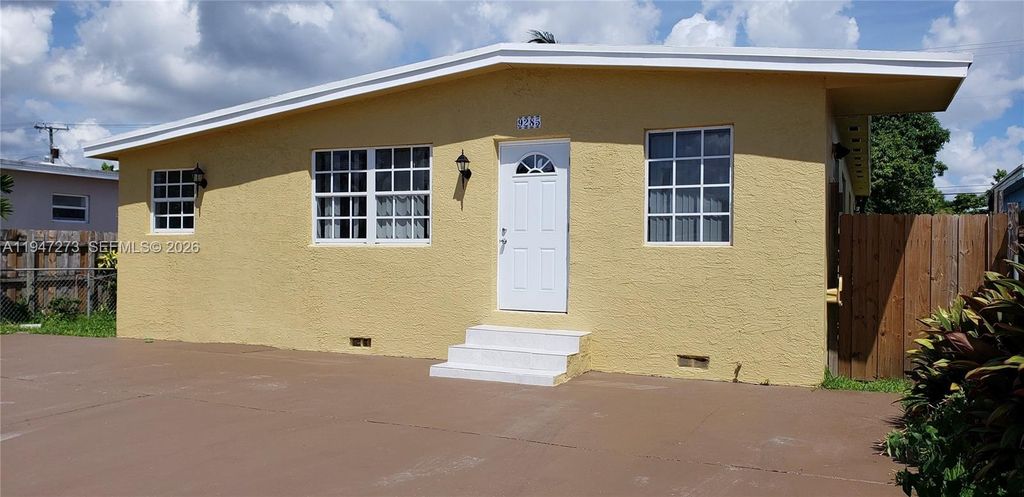 9285 SW 37th St 0, Miami, FL 33165