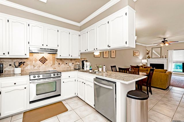 4188 Jefferson Woods Dr, Baton Rouge, LA 70809
