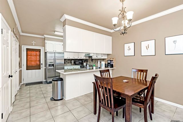 4188 Jefferson Woods Dr, Baton Rouge, LA 70809