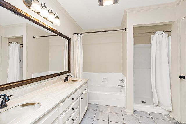 4188 Jefferson Woods Dr, Baton Rouge, LA 70809