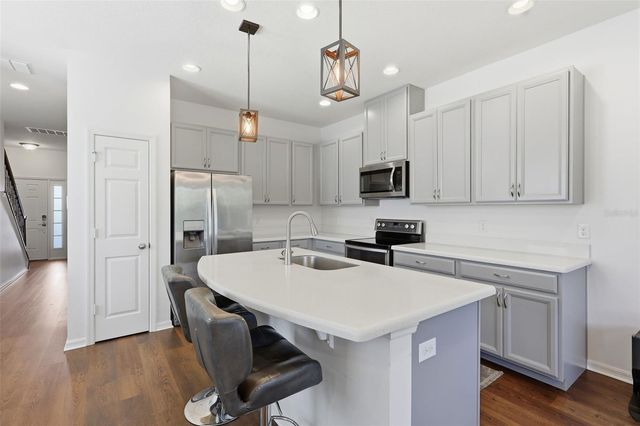141 MITCHELL CREEK WAY, Oviedo, FL 32765