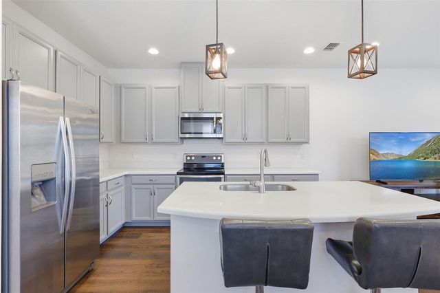 141 MITCHELL CREEK WAY, Oviedo, FL 32765