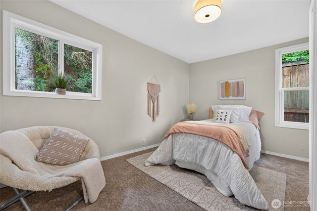18043 Ashworth Avenue N, Shoreline, WA 98133