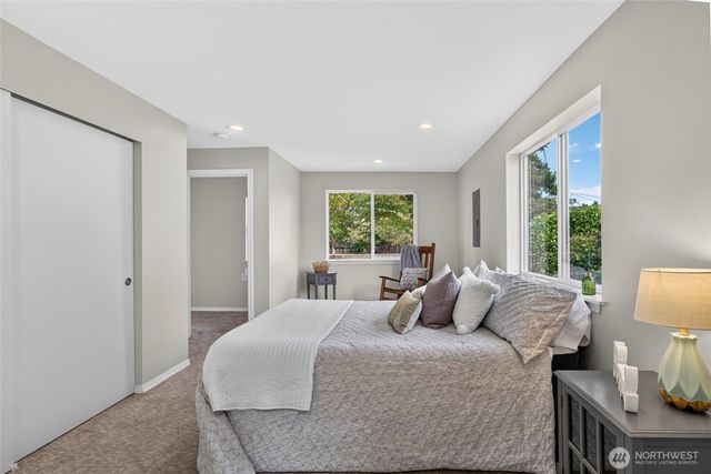 18043 Ashworth Avenue N, Shoreline, WA 98133