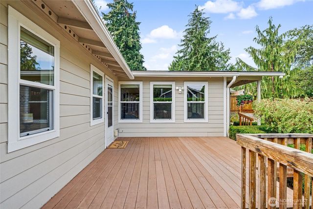 18043 Ashworth Avenue N, Shoreline, WA 98133