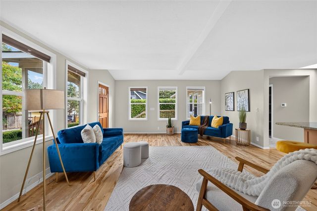18043 Ashworth Avenue N, Shoreline, WA 98133