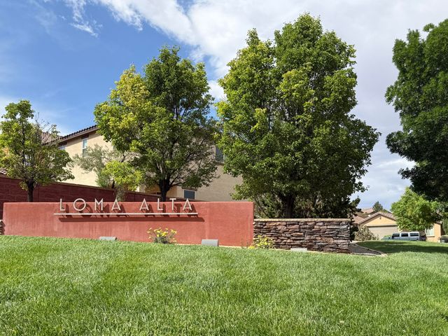 4025 Loma Alta Avenue NE, Rio Rancho, NM 87124