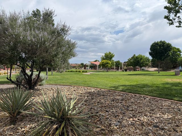 4025 Loma Alta Avenue NE, Rio Rancho, NM 87124
