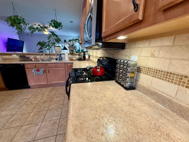 4025 Loma Alta Avenue NE, Rio Rancho, NM 87124