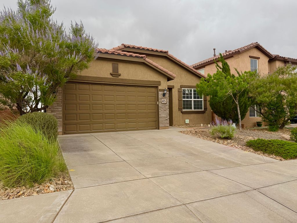 4025 Loma Alta Avenue NE, Rio Rancho, NM 87124