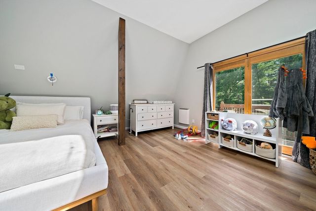 89 Sunset Way, Pembroke, MA 02359