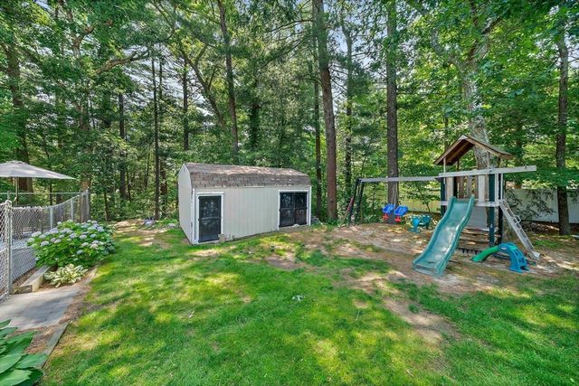89 Sunset Way, Pembroke, MA 02359