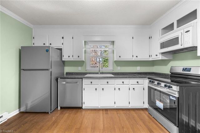 5195 Pine Hall Road, Walnut Cove, NC 27052