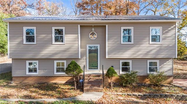 5195 Pine Hall Road, Walnut Cove, NC 27052