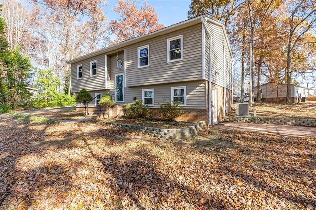 5195 Pine Hall Road, Walnut Cove, NC 27052