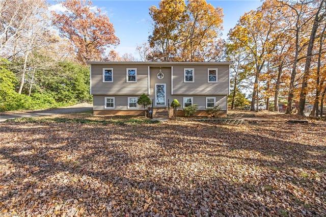 5195 Pine Hall Road, Walnut Cove, NC 27052