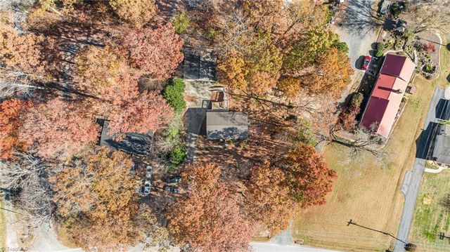 5195 Pine Hall Road, Walnut Cove, NC 27052