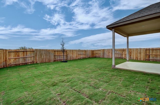 2129 Shepards Street, Seguin, TX 78155