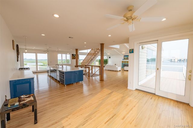 30 Captree Island, Babylon, NY 11702