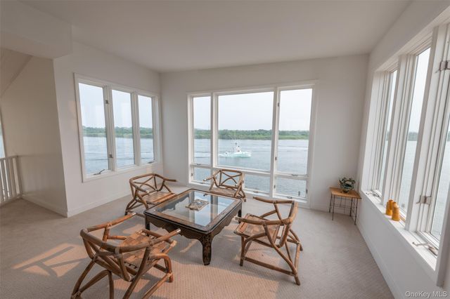 30 Captree Island, Babylon, NY 11702