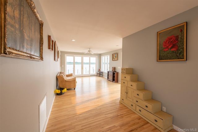 30 Captree Island, Babylon, NY 11702