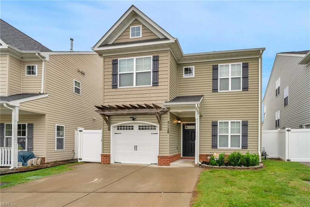 5128 Whitaker PL # 16, Virginia Beach, VA 23462