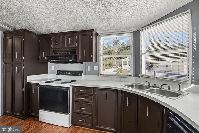 40 TEAROSE, Middle River, MD 21220