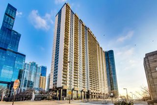 400 E RANDOLPH Street 3722, Chicago, IL 60601
