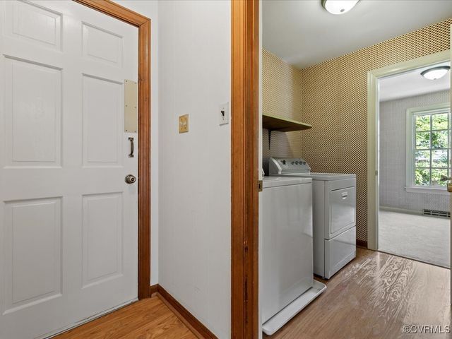 2340 Scarsborough Dr, North Chesterfield, VA 23235
