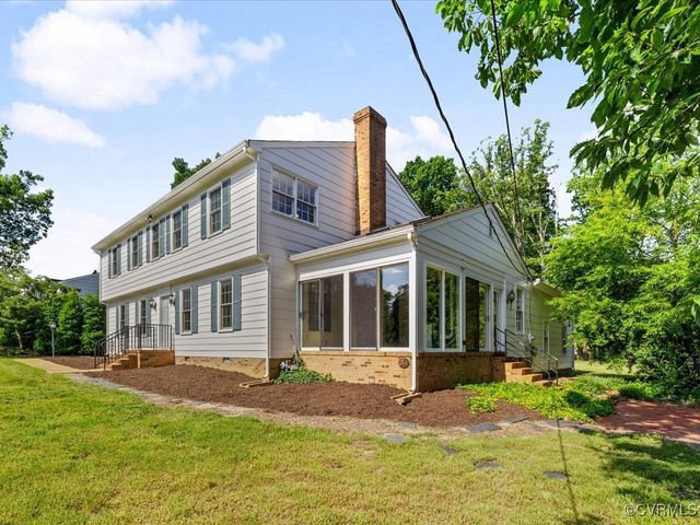 2340 Scarsborough Dr, North Chesterfield, VA 23235