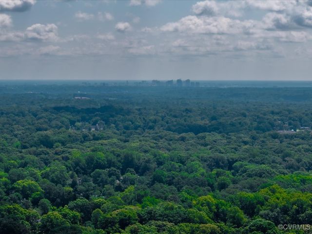 2340 Scarsborough Dr, North Chesterfield, VA 23235