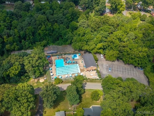2340 Scarsborough Dr, North Chesterfield, VA 23235