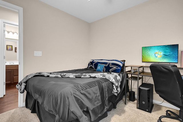 3751 Sugarbark Drive, Canal Winchester, OH 43110