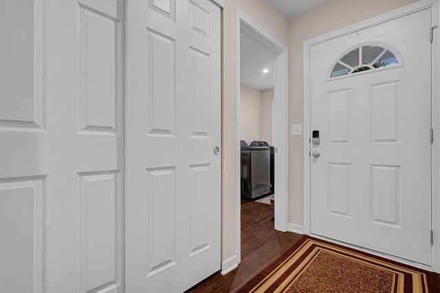 3751 Sugarbark Drive, Canal Winchester, OH 43110