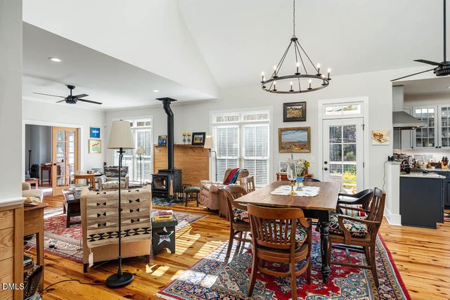 3833 Blakely Way, Efland, NC 27243