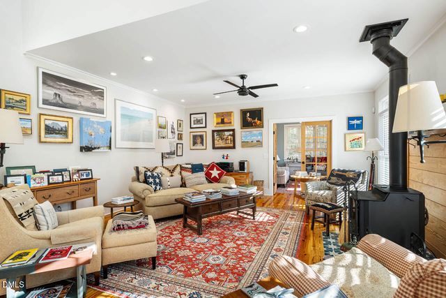 3833 Blakely Way, Efland, NC 27243