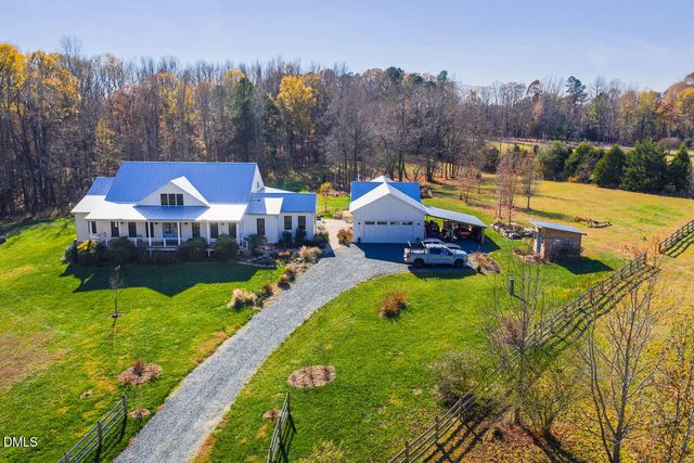 3833 Blakely Way, Efland, NC 27243