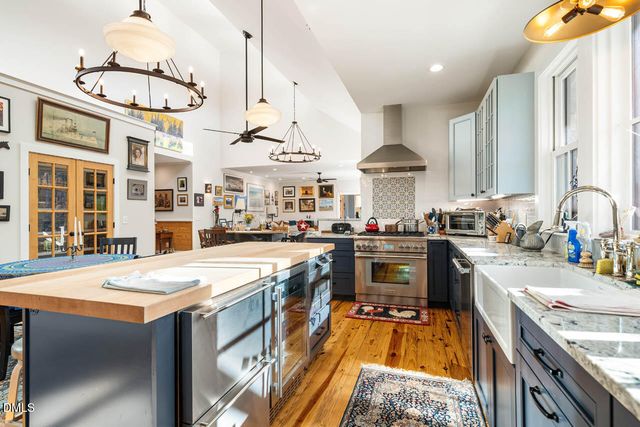 3833 Blakely Way, Efland, NC 27243