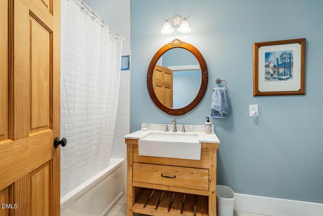 3833 Blakely Way, Efland, NC 27243