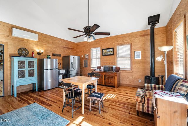 3833 Blakely Way, Efland, NC 27243