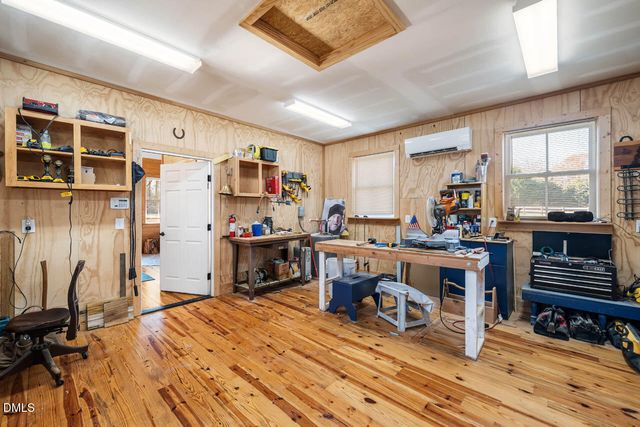 3833 Blakely Way, Efland, NC 27243