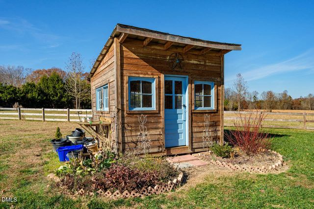 3833 Blakely Way, Efland, NC 27243