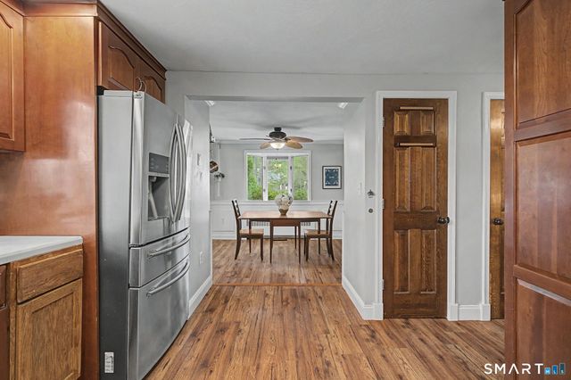 11 Thomas Street, Newington, CT 06111