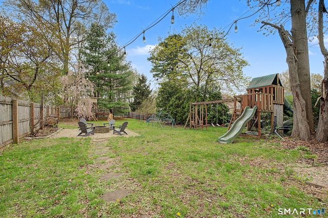 11 Thomas Street, Newington, CT 06111